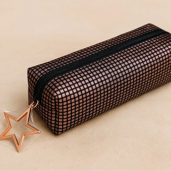 MAC Metallic Rose Gold Black Makeup Bag Pouch w/Beauty Samples. Retail $125 - Picture 12 of 16